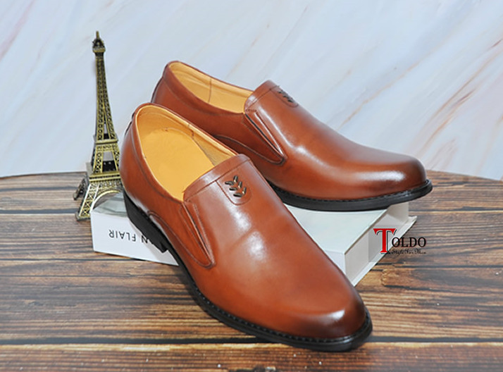 Top 3 địa chỉ mua giày cao nam chất lượng bạn không nên bỏ qua (1)